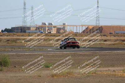 media/Oct-02-2022-24 Hours of Lemons (Sun) [[cb81b089e1]]/1030am (Sunrise Back Shots)/